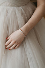 Load image into Gallery viewer, WISTERIA BRACELET in rose gold
