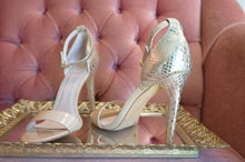 Load image into Gallery viewer, VINCE CAMUTO Nude Snakeskin Stiletto Size 9

