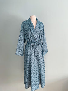 EAST WEST FASHIONS Cotton Floral Robe Size Large