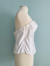 Load image into Gallery viewer, DAVID&#39;S BRIDAL Strapless Bustier Size 40C

