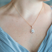 Load image into Gallery viewer, AMAYA NECKLACE in rose gold
