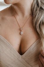 Load image into Gallery viewer, ADELINE NECKLACE in silver
