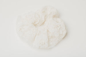 RECLAIMED Lace Scrunchie in Ivory