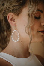 Load image into Gallery viewer, MONACO EARRINGS in pearl + gold
