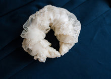 Load image into Gallery viewer, HELLO DARLING Lace Big Croissant Headband
