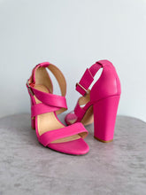 Load image into Gallery viewer, SHOES OF PREY Leather Cross Strap Block Heel Sandal Size 6.5
