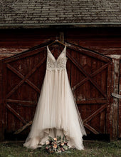 Load image into Gallery viewer, ALLURE Tulle Ballgown Beaded Lace V Neck Size
