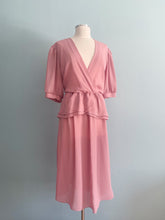 Load image into Gallery viewer, LESLIE BELLE VINTAGE Chiffon A-line Day Dress Puff Sleeve Size 10/12
