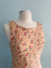 Load image into Gallery viewer, LOKIE FASHIONS Fitted Floral Sleeveless Frill Hem Dress Size S Peach/Multi
